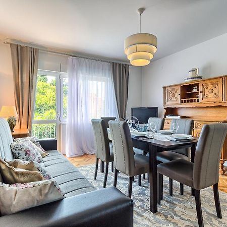 Regent Apartment In Kaštela Екстериор снимка